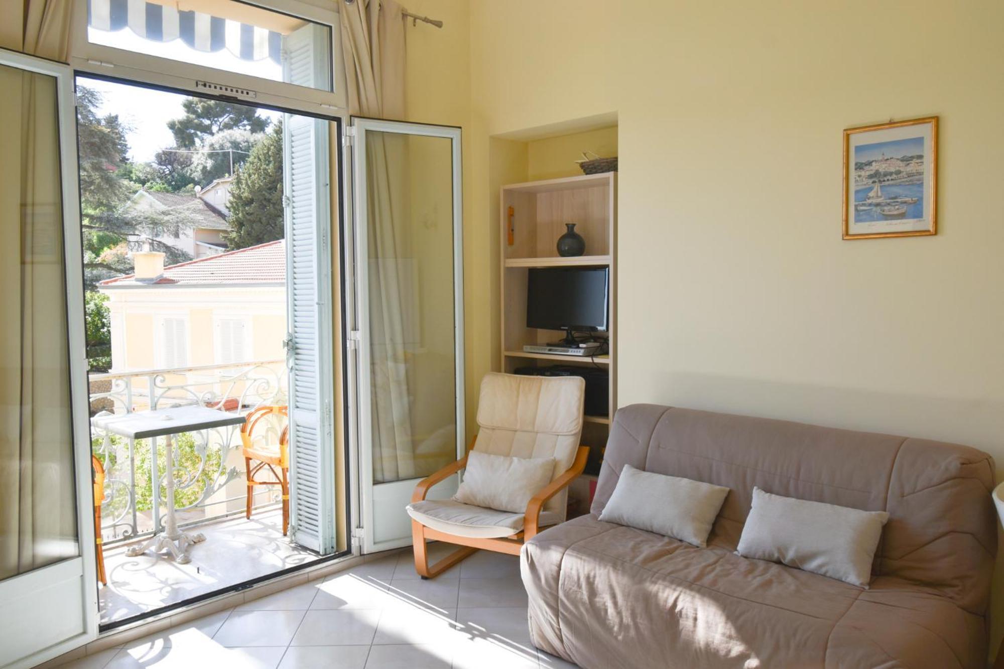 Le Montfleuri- Centre-Ville - Parking Prive - Vue Mer 芒通 外观 照片