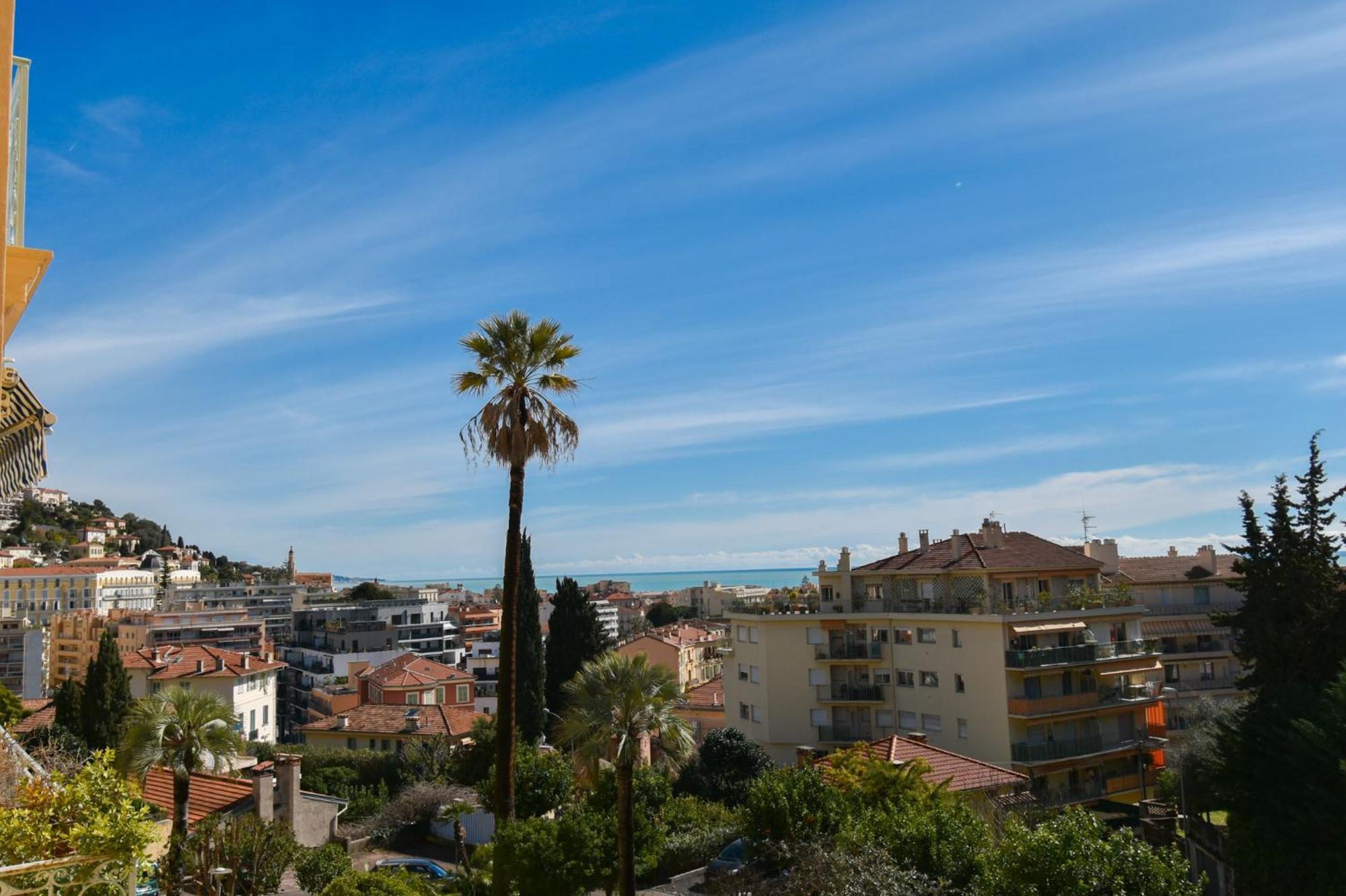 Le Montfleuri- Centre-Ville - Parking Prive - Vue Mer 芒通 外观 照片